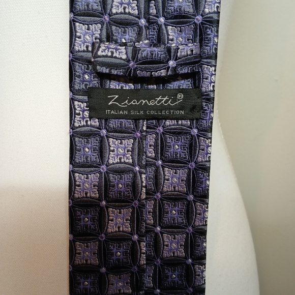 Zianetti Italian Silk Tie Purple Black Geometric Pattern - Picture 2 of 7